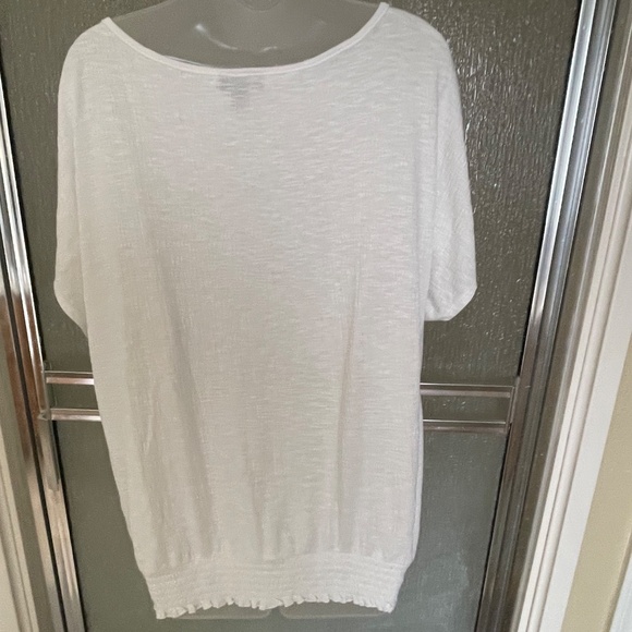 I. N. Studio Top Womens white with lace, plus size 1X - Picture 3 of 4